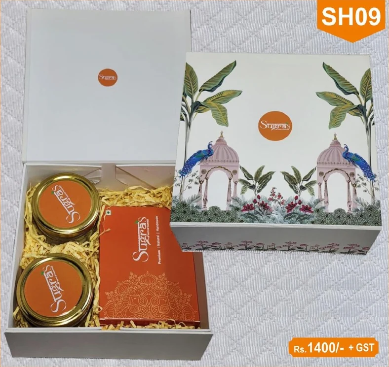 SH09 — Sweets & Dry Fruits Gift Box — Sweets & Dry Fruits Gift Box