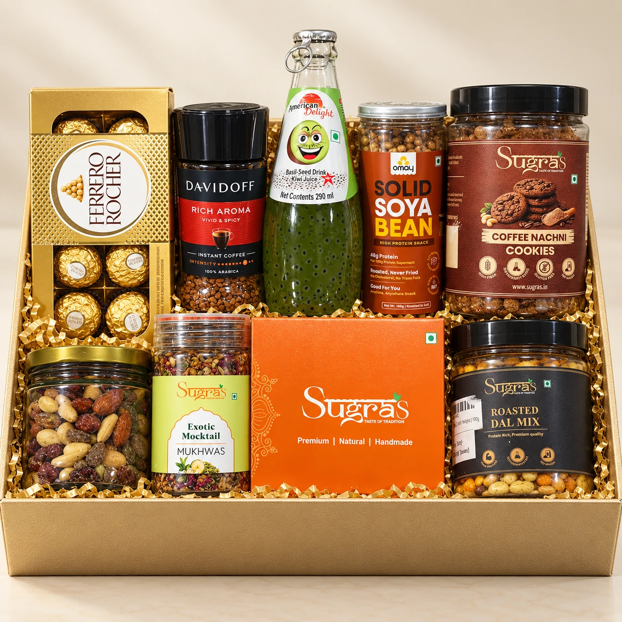 Hamper 07 — Gold gift tray with an open presentation